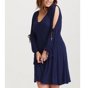 Torrid - Blue tie sleeve dress, Size 3X